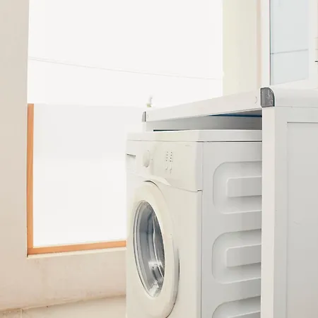 Le Julien By Shmoo * Сент Джулианс