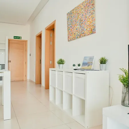 Le Julien By Shmoo Сент Джулианс