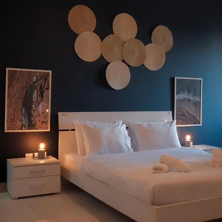 Le Julien By Shmoo *